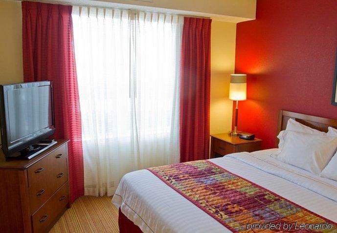 Residence Inn By Marriott Charlotte Piper Glen Extérieur photo