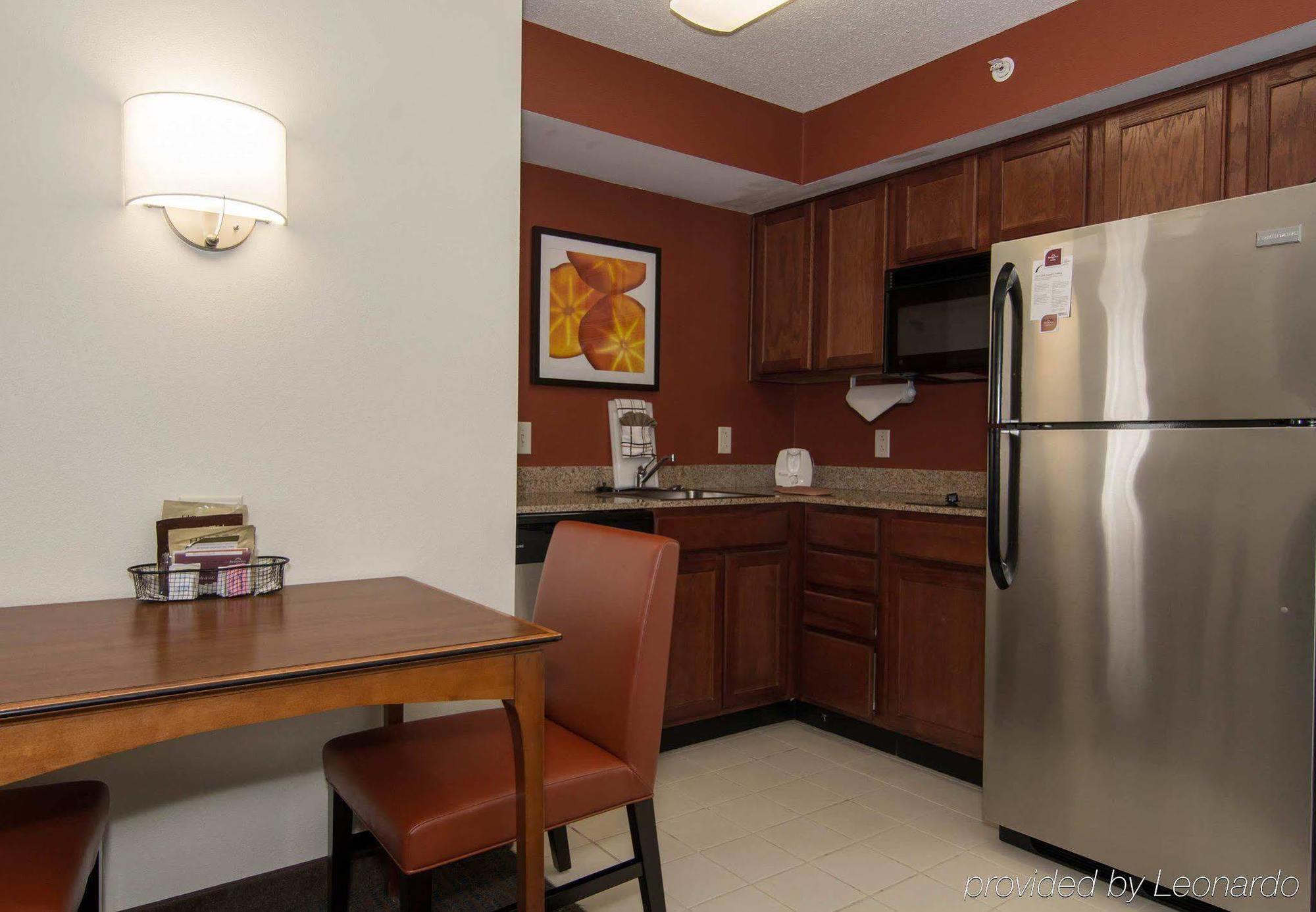 Residence Inn By Marriott Charlotte Piper Glen Extérieur photo
